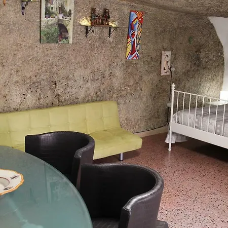 Camera Nella Roccia Pensión