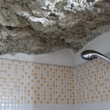 Camera Nella Roccia 3*