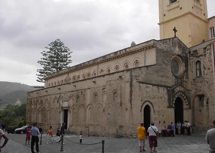 Pensjonat Camera Nella Roccia