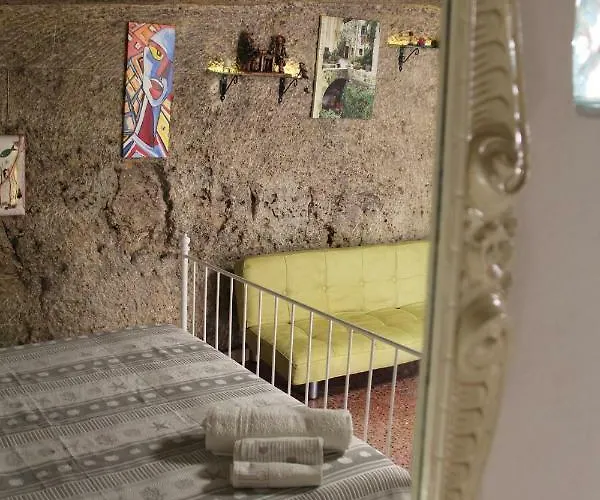 Camera Nella Roccia Pensjonat Tropea