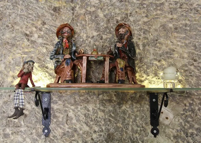 Camera Nella Roccia 3* Tropea